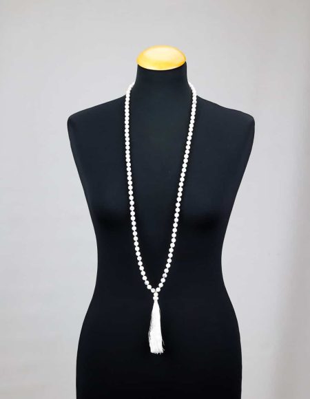 Howlite_Mala_pietra_khajuraho_arte_indiana_Nepal_108_beads