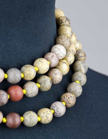 Petersite_Mala_pietra_khajuraho_arte_indiana_Nepal_108_beads