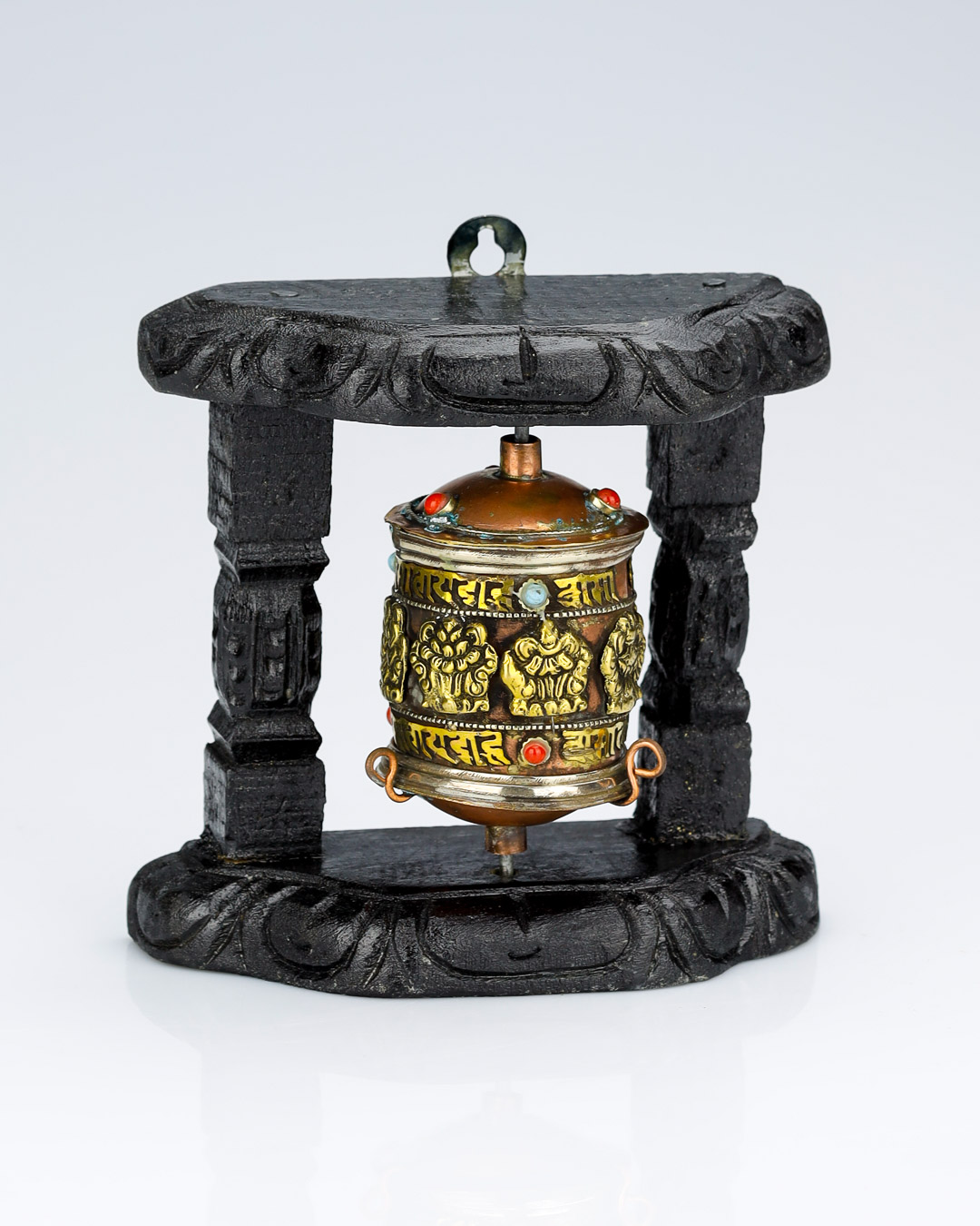 ruota_di_preghiera_khajuraho_arte_indiana_india