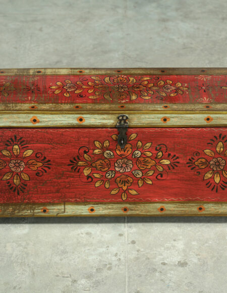 Bauletto Etnico Rosso e Verde con Dettagli Dorati