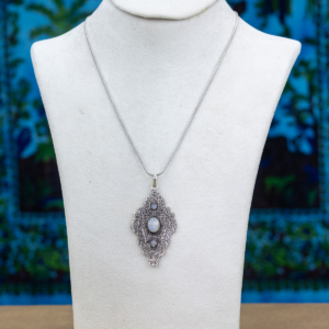 Ciondolo Filigrana con Labradorite Bianca
